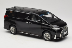 Lexus LM300h Musta Kyosho 1:18 08963BK Metalli — kuva 6 / 8