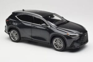 Lexus NX450h+ AZ20 Musta Kyosho 1:18 08968GBK Hartsi — kuva 6 / 8