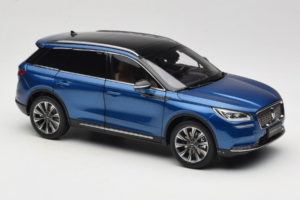 Lincoln Corsair Sininen OEM 1:18 LINCOLN001 Metalli — kuva 6 / 8
