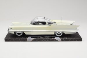 Lincoln Futura Concept Valkoinen Minichamps 1:18 107082030 Metalli — kuva 3 / 6
