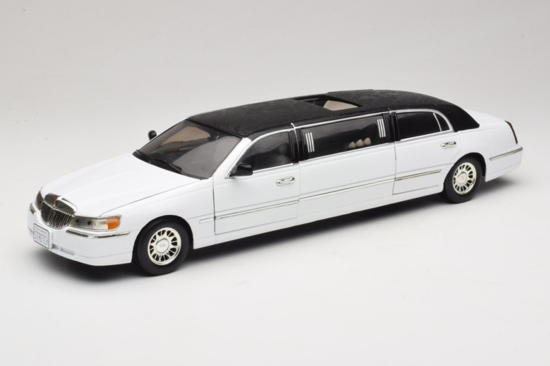 Lincoln Limousine Valkoinen Sun Star 1:18 1260 Metalli