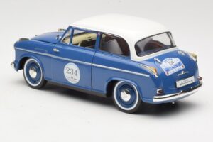 Lloyd Alexander TS #234 Sininen Revell 1:18 08463 Metalli — kuva 7 / 8