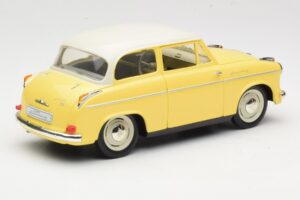 Lloyd Alexander TS Keltainen Revell 1:18 08958 Metalli — kuva 3 / 8