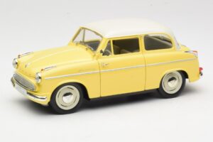 Lloyd Alexander TS Keltainen Revell 1:18 08958 Metalli