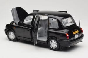 London Taxi TX1 Musta Sun Star 1:18 1120 Metalli — kuva 5 / 8