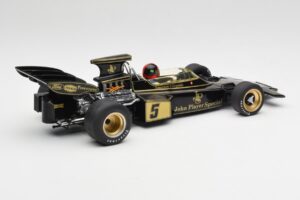 Lotus 72D #5 E. Fittipaldi John Player Special GP Spain 1972 MCG 1:18 MCG18610F Metalli — kuva 3 / 6
