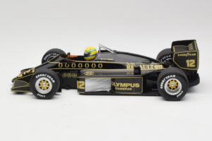 Lotus 97T Renault #12 A. Senna Team Lotus 1985 Minichamps 1:18 540851812 Metalli — kuva 3 / 7
