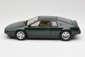 Lotus Esprit S1 Vihreä AUTOart 1:18 75302 Metalli — kuva 4 / 8