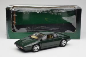 Lotus Esprit S1 Vihreä AUTOart 1:18 75302 Metalli — kuva 8 / 8