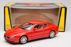 Maserati 3200 GT Punainen Erikoiskokoelma Bburago 1:18 30071 Metalli — kuva 8 / 8