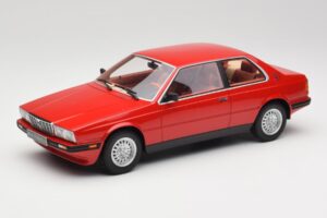 Maserati BiTurbo Coupe Rosso Corsa Minichamps 1:18 107123501 Hartsi