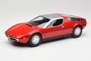 Maserati Bora Punainen & Hopea Minichamps 1:18 107123721 Hartsi