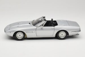 Maserati Ghibli Spyder Hopea Minichamps 1:18 100122330 Metalli — kuva 4 / 7