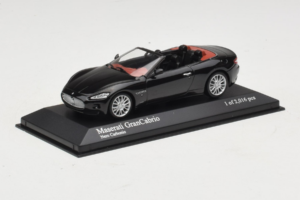 Maserati GranCabrio Musta Metallic Minichamps 1:43 400123930 Metalli — kuva 2 / 5