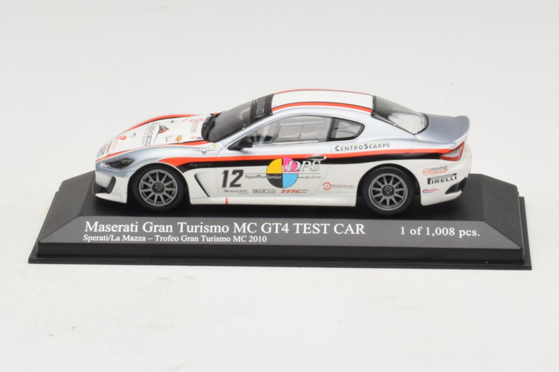 Maserati GranTurismo MC GT4 #12 Sperati / La Mazza Maserati MC 2010 Minichamps 1:43 400101212 Metalli
