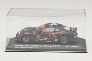 Maserati GranTurismo MC GT4 #32 J. Sicart Maserati MC 2010 Minichamps 1:43 400101232 Metalli — kuva 4 / 5