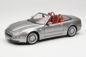 Maserati 4200 GT Spyder Harmaa Bburago 1:18 18-12019 Metalli