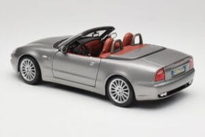 Maserati 4200 GT Spyder Harmaa Bburago 1:18 18-12019 Metalli — kuva 7 / 8