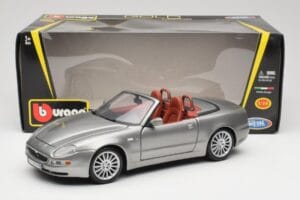 Maserati 4200 GT Spyder Harmaa Bburago 1:18 18-12019 Metalli — kuva 8 / 8