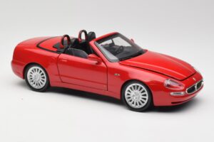 Maserati GT Spyder Punainen Bburago 1:18 34097 Metalli — kuva 6 / 8