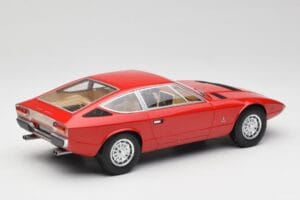 Maserati Khamsin Punainen Minichamps 1:18 107123821 Hartsi — kuva 2 / 6