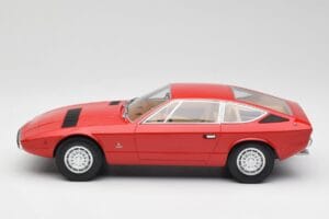 Maserati Khamsin Punainen Minichamps 1:18 107123821 Hartsi — kuva 3 / 6