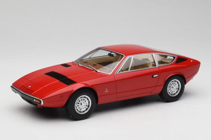 Maserati Khamsin Punainen Minichamps 1:18 107123821 Hartsi