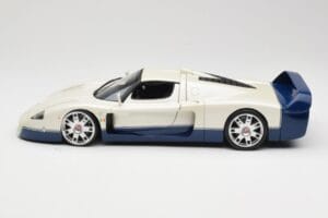 Maserati MC12 Valkoinen Sininen Hot Wheels 1:18 G7158 Metalli — kuva 4 / 8