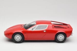 Maserati Merak Punainen Minichamps 1:18 107123761 Hartsi — kuva 3 / 6