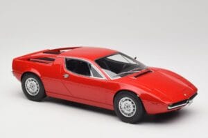 Maserati Merak Punainen Minichamps 1:18 107123761 Hartsi — kuva 4 / 6