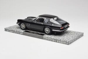 Maserati Mistral Musta Minichamps 1:18 107123421 Hartsi — kuva 5 / 6
