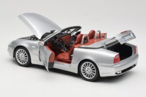 Maserati Spyder Hopea Maisto 1:18 31667 Metalli — kuva 5 / 8