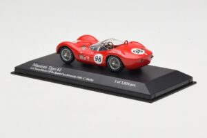 Maserati Tipo 61 #98 C. Shelby Times Mirror Grand Prix Riverside 1960 Minichamps 1:43 400601298 Metalli — kuva 3 / 4