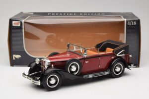Maybach DS8 Zeppelin Punainen Anson 1:18 30413 Metalli — kuva 8 / 8