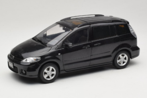 Mazda 5 Musta Paudi 1:18 2169BK Metalli