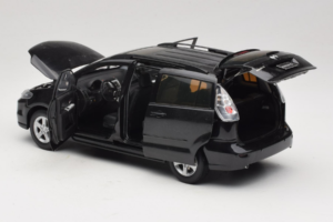 Mazda 5 Musta Paudi 1:18 2169BK Metalli — kuva 5 / 8