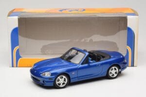 Mazda MX-5 NA 10th Anniversary Blue Metallic Gate 1:18 01071 Metalli — kuva 8 / 8
