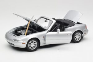 Mazda MX-5 Miata NA Highlight Hopea Gate 1:18 1015 Metalli — kuva 2 / 8