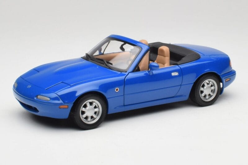 Mazda MX-5 NA Twilight Sininen Mica Gate 1:18 1013 Metalli
