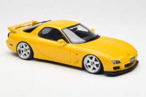 Mazda RX-7 FD Type R Bathurst R Keltainen Otto 1:18 OT397 Hartsi — kuva 4 / 6