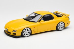 Mazda RX-7 FD Type R Bathurst R Keltainen Otto 1:18 OT397 Hartsi