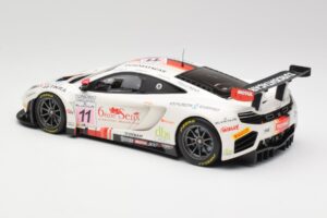 McLaren 12C GT3 #11 Art Grand Prix C. Leclerc / N. Parisy / A. Soucek Spa 24 Hours 2013 Minichamps 1:18 151131311 Metalli — kuva 5 / 6