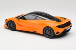 McLaren 750S McLaren Orange TopSpeed 1:18 TS0547 Metalli — kuva 5 / 6