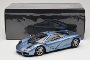 McLaren F1 Sininen LCD 1:18 LCD18014-BU Metalli — kuva 8 / 8