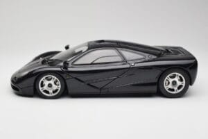 McLaren F1 Blue Metallic Minichamps 1:12 530133130 Metalli — kuva 4 / 8