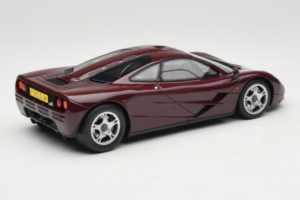 McLaren F1 Burgundy Red GT Spirit 1:18 GT534 Hartsi — kuva 2 / 6