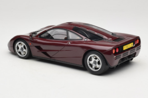 McLaren F1 Burgundy Red GT Spirit 1:18 GT534 Hartsi — kuva 5 / 6