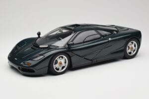 McLaren F1 Dark Green Metallic Minichamps 1:12 530133127 Metalli