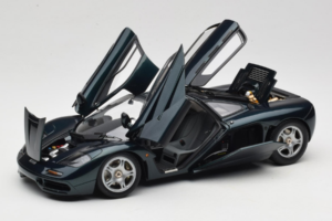 McLaren F1 Vihreä LCD 1:18 LCD18014-GR Metalli — kuva 2 / 8