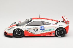 McLaren F1 GTR GT1 #30 West Competition J. Nielsen 1996 UT Models 1:18 39624 Metalli — kuva 4 / 8